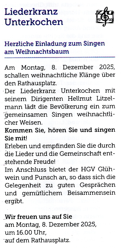 Singen am Weihnachtsbaum